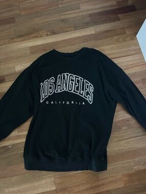 Los Angeles California Black Crewneck Sweatshirt